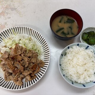 日の出家食堂_0