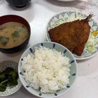 日の出家食堂_1