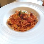 ステラート - トマトソースも具だくさん。