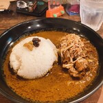 ほんやら洞 - スパイシーチキンカレー、1,200円。