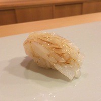 鮨 志の助 - 1貫目、赤烏賊