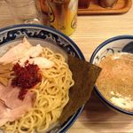 秋葉原つけ麺 油そば 楽 - 