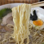 春吉 - 麺リフト