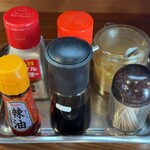 春吉 - 卓上調味料など