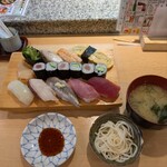 魚がし鮨 - ちょっと嬉しい一口素麺w
