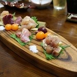 やまと家 - 比内地鶏の刺身盛り合わせ