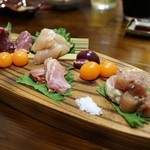 やまと家 - 比内地鶏の刺身盛り合わせ