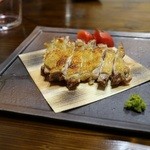 低温熟成 もも肉一枚の炭火焼き