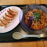 大阪王将 - 料理写真:冷やし麻婆担々麺・餃子セット