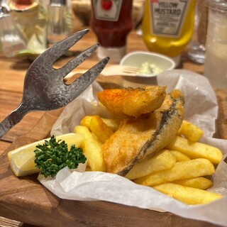 口コミ一覧 : カネジン フィッシュ&チップス （Kanejin FISH&CHIPS