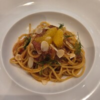 ダノイ高輪 - スパゲッティーニ　真イワシとオレンジ、アーモンドのトマトソース