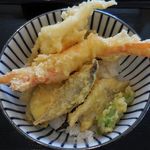 みのり家 - 天丼 800円