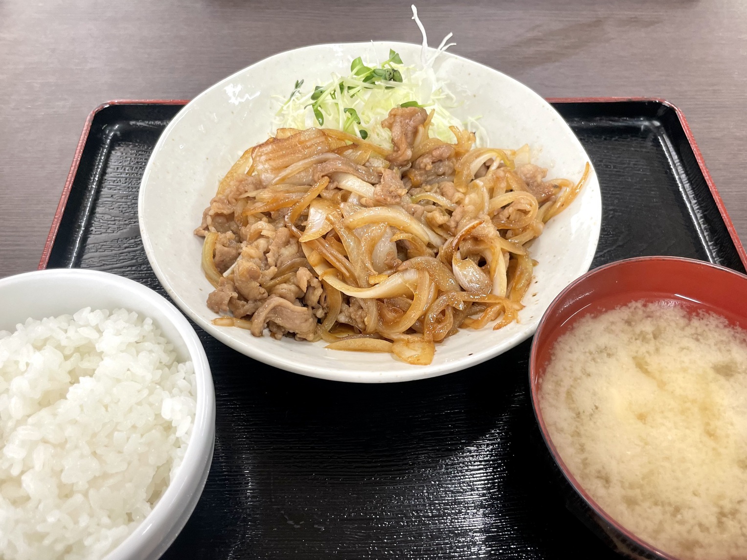 うん の 食堂