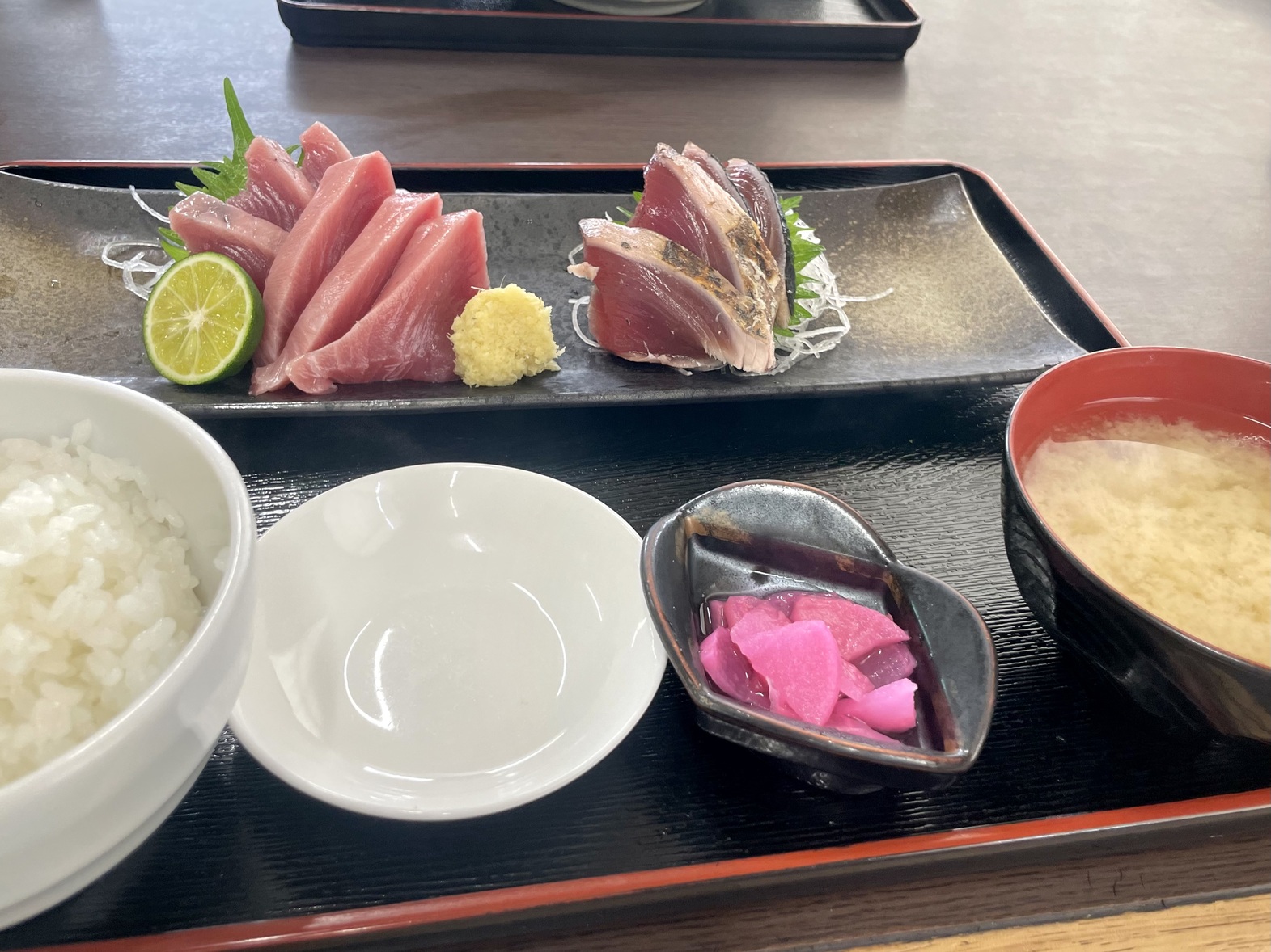 うん の 食堂