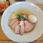 宍道湖しじみ中華蕎麦 琥珀 - 
