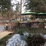 平成軽井澤食堂 - お店の入り口側から見た風景