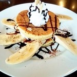カフェ エルミタージュ - チョコバナナパンケーキ