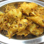 プルジャ ダイニング - ネパール式ふかしサトイモの炒めwith小魚（WBメニュー）