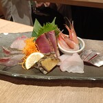魚真 - 