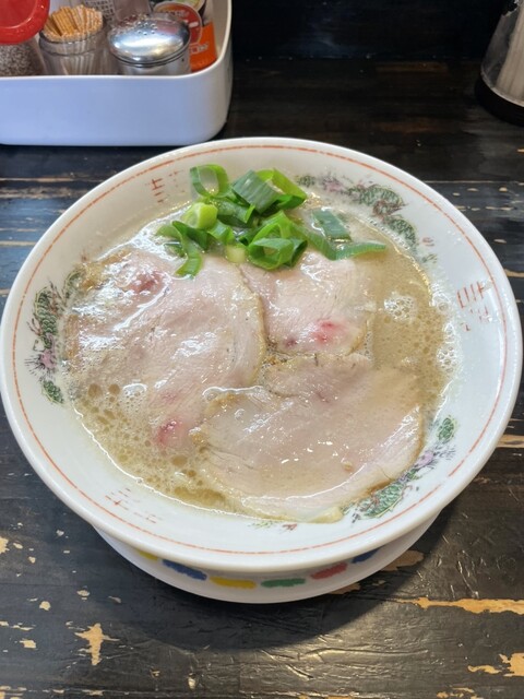 黒豚とんこつ のんぶー （【旧店名】ラーメン のんぶー） - 佐賀