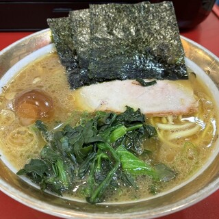 ラーメン 杉田家_0