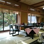 Tamatsukuri Onsen Yunosuke No Yado Chourakuen - こんなとこでいたただきましたぁ