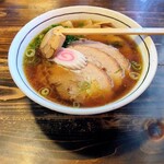 麺屋らあいち - 料理写真:中華そば  醤油  ( チャーシュートッピング )