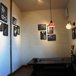 Okonomiyakihompo - 店内（掘りごたつのほうの端っこ席）
