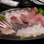 玄海灘 - お刺身もおまかせです
