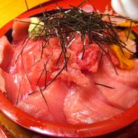 鮨政 西口店 - 中トロ丼(1050円)