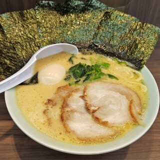 横浜家系ラーメン 魂心家_0