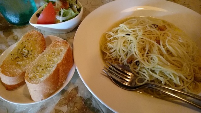 Sosaku Mukokuseki Shokusai Izakaya Kuu photo 2