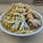 ラーメン荘 歴史を刻め - 料理写真: