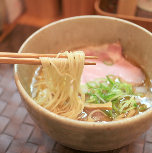 らぁ麺や 汐そば 雫>