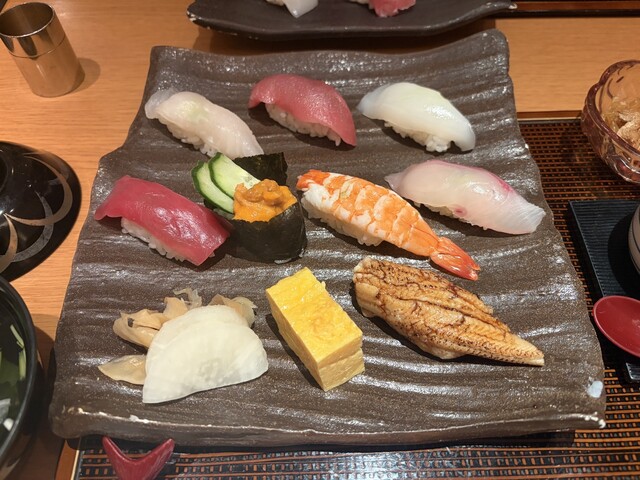 すし萬 名古屋松坂屋店 - 矢場町/寿司 | 食べログ