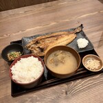 炉端焼き和めし処 しんぱち食堂 - 真ホッケ定食