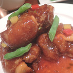 海辺のダイニング KISAMA - コラーゲンたっぷり豚足の唐揚げ　ズームアップ