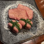 大阪焼肉 うしとみ - 