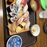 居酒屋桃太郎 - 