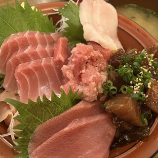 まぐろ一筋みやもと_1