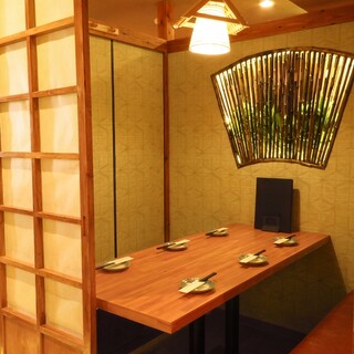 全席個室居酒屋 国産和牛肉寿司と海鮮 とろけ酒場_2