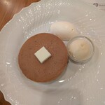 MLESNA TEA - 息子が頼んだ究極のホットケーキのホットケーキ