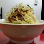 学 - （2015年4月再々訪）いつものように「小ラーメン」、トッピングは「カレー」、それに「温玉」を付けた♪