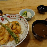 てんぷら 山の上 Roppongi 東京ミッドタウン店 - 