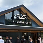 ao LAKESIDE CAFE - 
