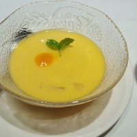 四川名菜 川府 - このマンゴーープリンが凄い