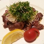 割鮮 吉在門 - 牛タンの葱塩焼き