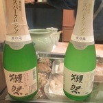 鮨 のぐち - スパークリングをいただく