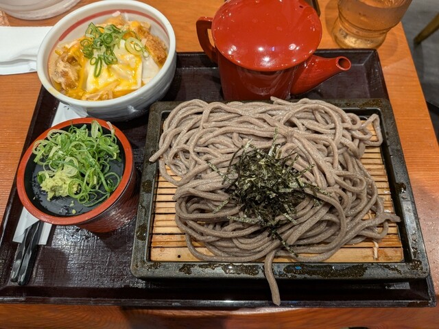 Ichinoi - Haneda Airport Terminal 1/Soba (Buckwheat noodles) | Tabelog