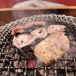 炭火焼肉ホルモンくう - ホルモン